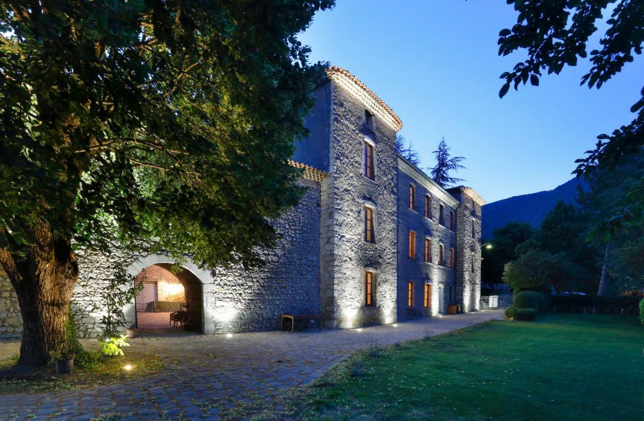 Chateau De Montfroc Bed & Breakfast Exterior photo